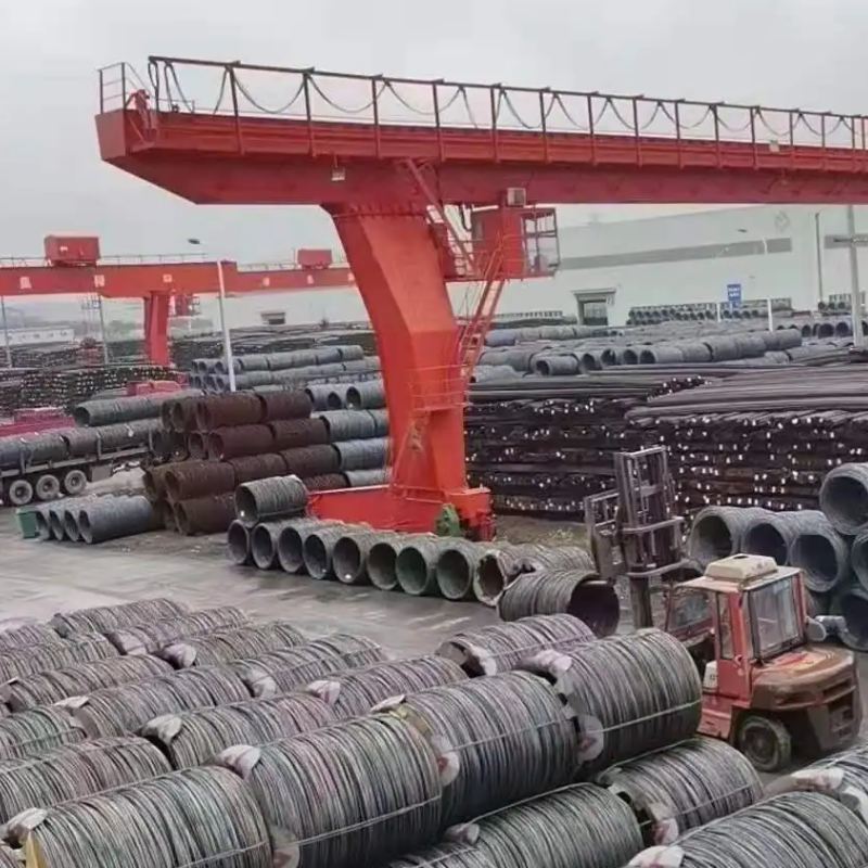 Experts urge action to boost steel industry