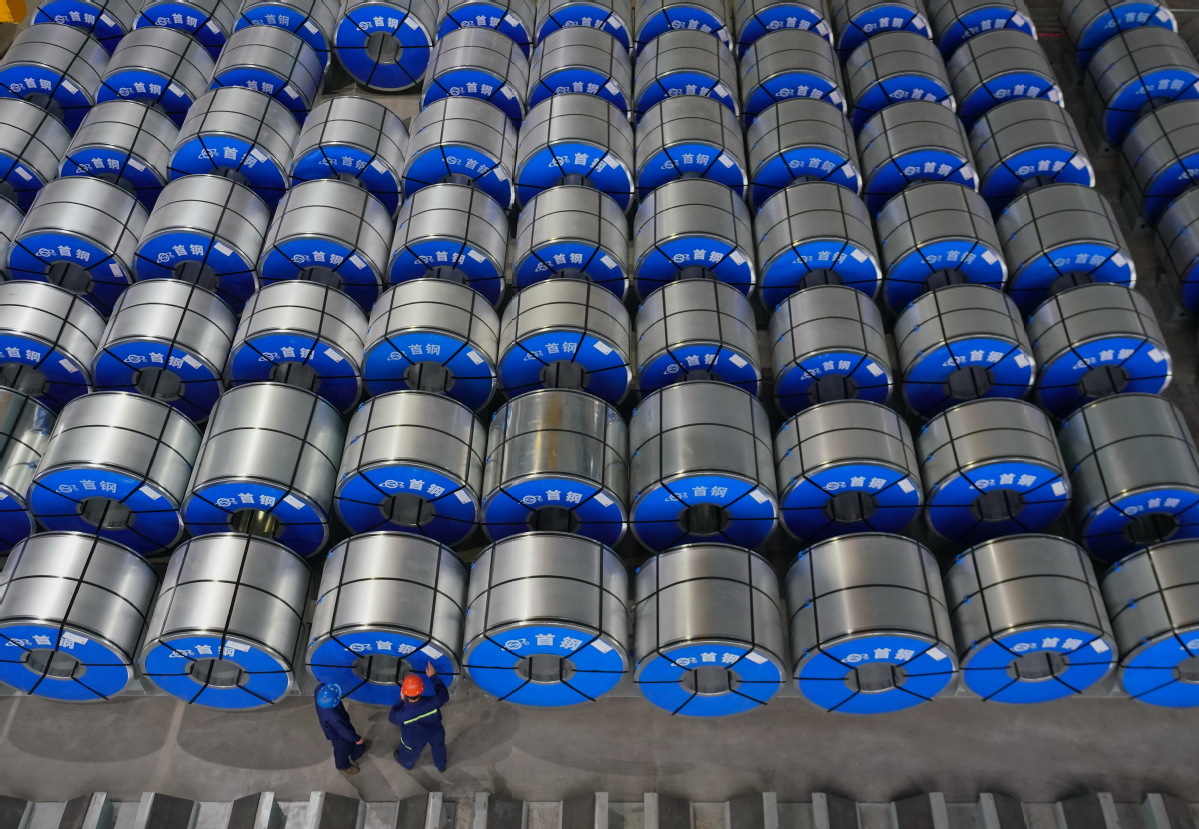China's daily crude steel output up in mid-March