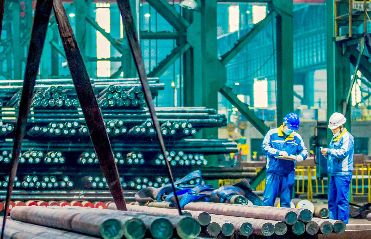 Insiders: Economic recovery, weaker greenback stimulate steel demand