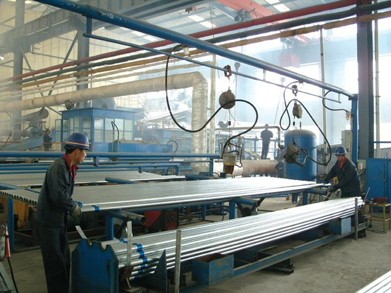 Differences between galvanized steel pipes and ordinary carbon steel pipes