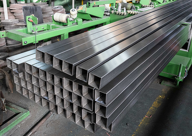 The production process of stainless steel square tubes and how to judge inferior products?