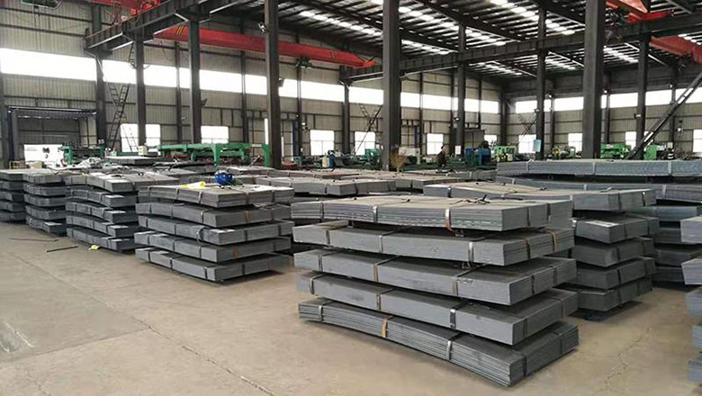 How to store steel products?