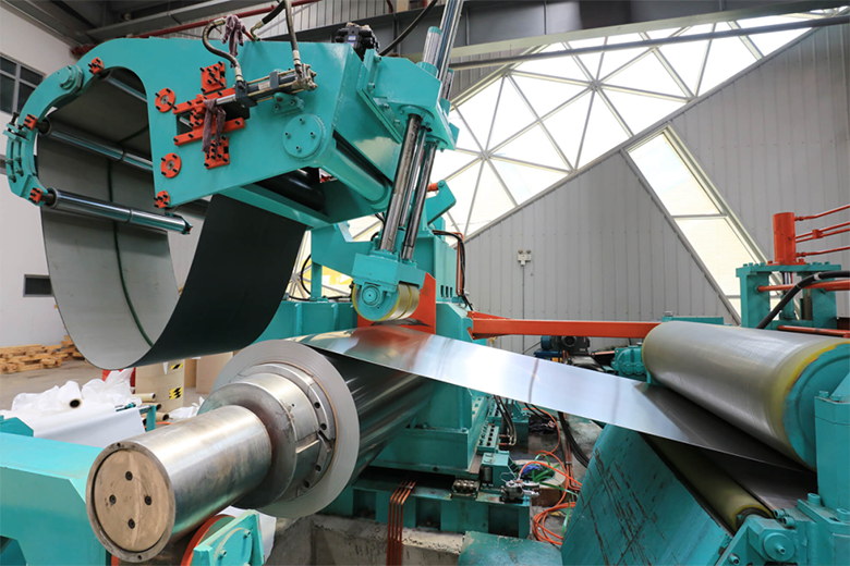 Cold-rolled stainless steel plate