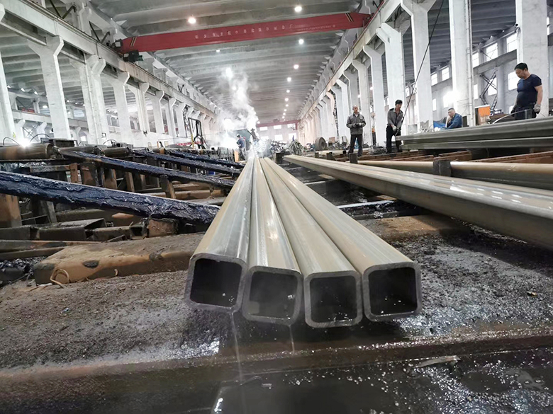 Characteristics of galvanized steel pipe welds