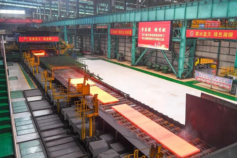 1095 vs. 1075 steel: what's the difference?
